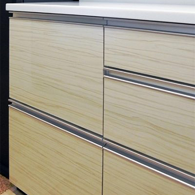 ラインレール引手